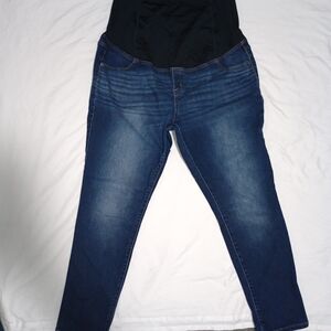 Isabel Maternity by Ingrid & Isabel Indigo Blue jeans Size 16/33R